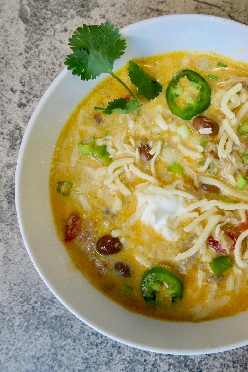 white chicken chili - Savvy Planet