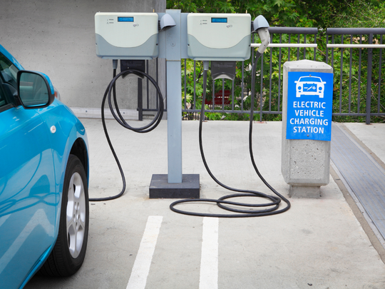 savvy talks: what to know before renting an electric vehicle