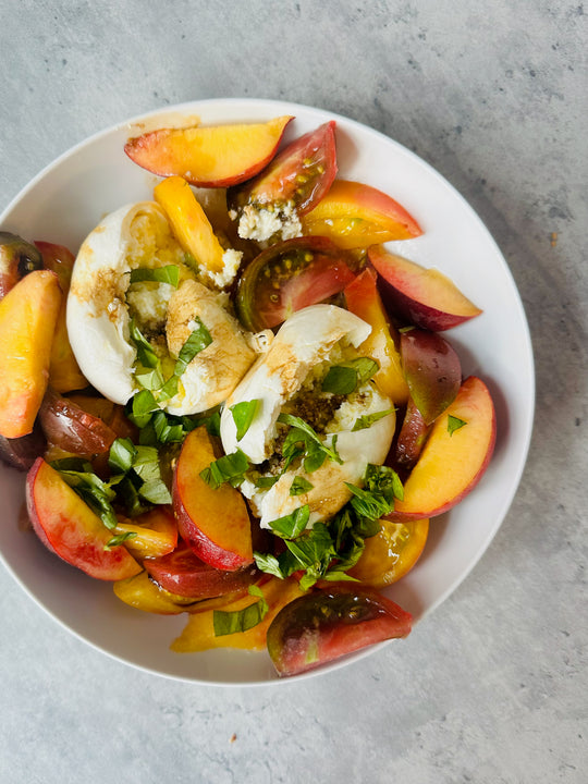 peach, tomato & burrata salad